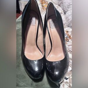 Pour La Victoire Glossy Black Heels